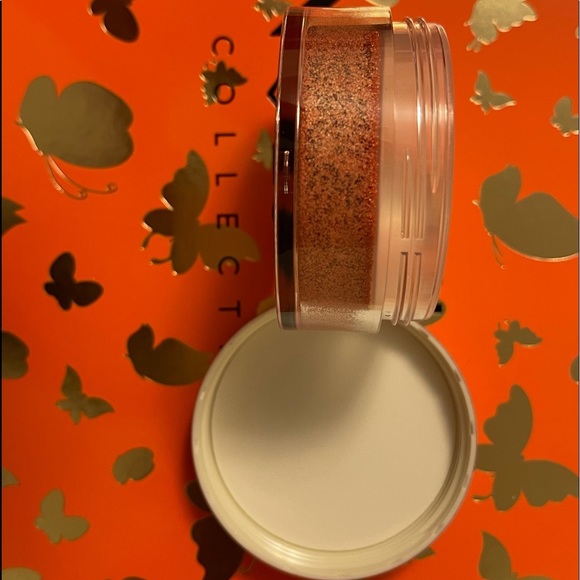 Anastasia Beverly Hills Loose Highlighter - Picture 3 of 4